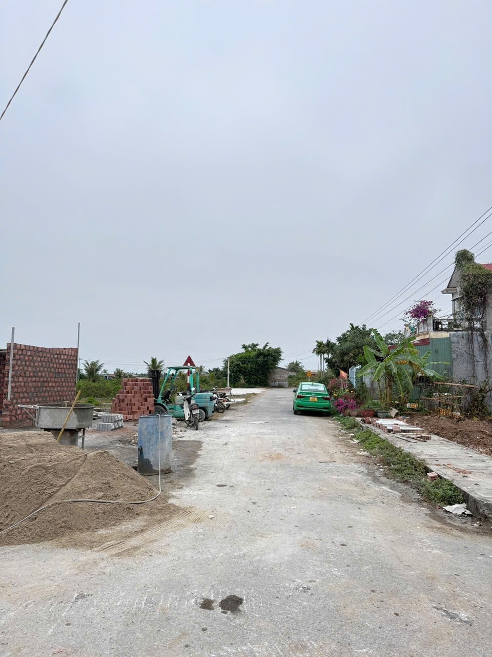 455M² TÂN THÀNH – ĐƯỜNG 10M HIẾM – SÁT KĐT ĐÔNG NAM – GIÁ 15X TỶ  ZALO 0567 222 555