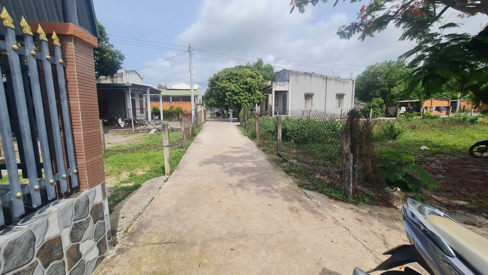 Bán 499m2 đất thổ cư Tân Phước thị xã LaGi gần Biển giá rẻ nhất