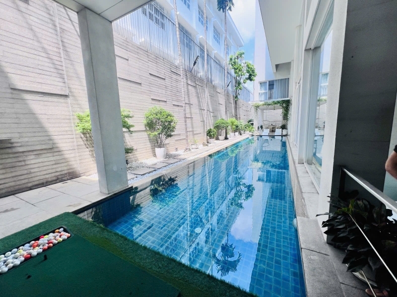 Bán Biệt thự VIP Hoàng Việt - ngay Út Tịch - Nguyễn Đình Khơi 750m2 - 36x20m 5 Tầng 138 tỷ.