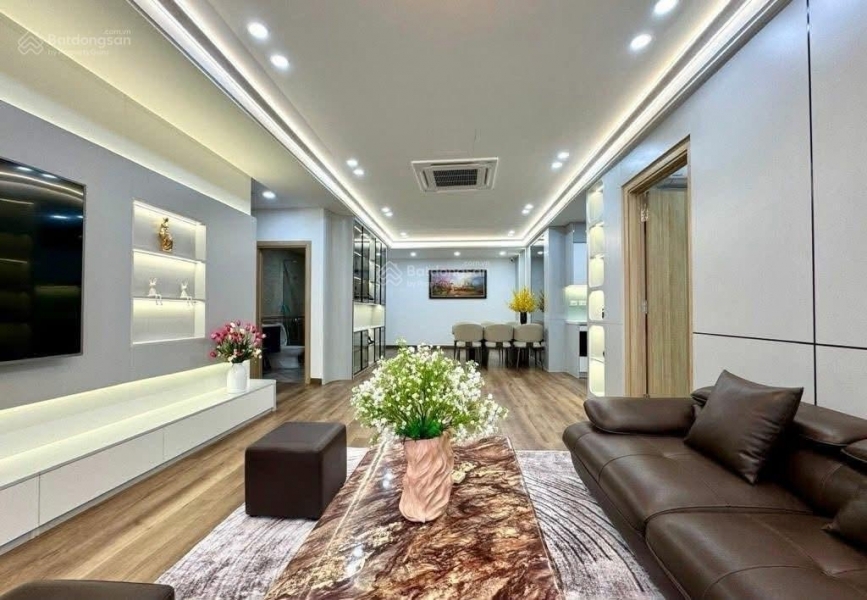 Bán căn hộ 3PN chung cư Ngoại Giao Đoàn N04BT1 - 2 Landmark 129m2 - Sổ đỏ lâu dài 156 tỷ thu về