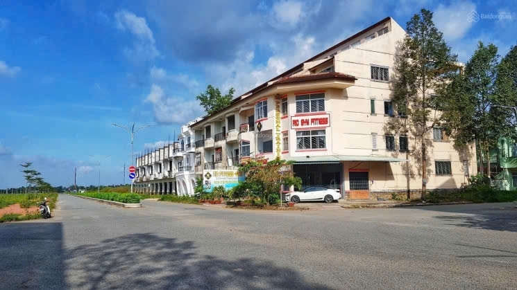 Bán đất nền tại Khu dân cư Vạn Phát Velora Quốc lộ 1A Phường 7 Sóc Trăng Sóc Trăng