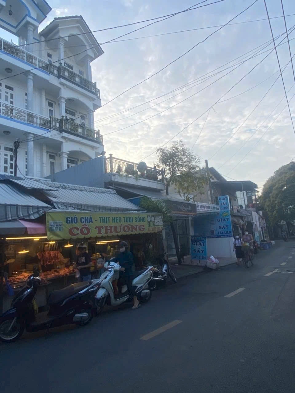 BÁN GẤP NHÀ 4 TẦNG (4x18.5) MẶT TIỀN TÂN THỚI HIỆP 14 QUẬN 12