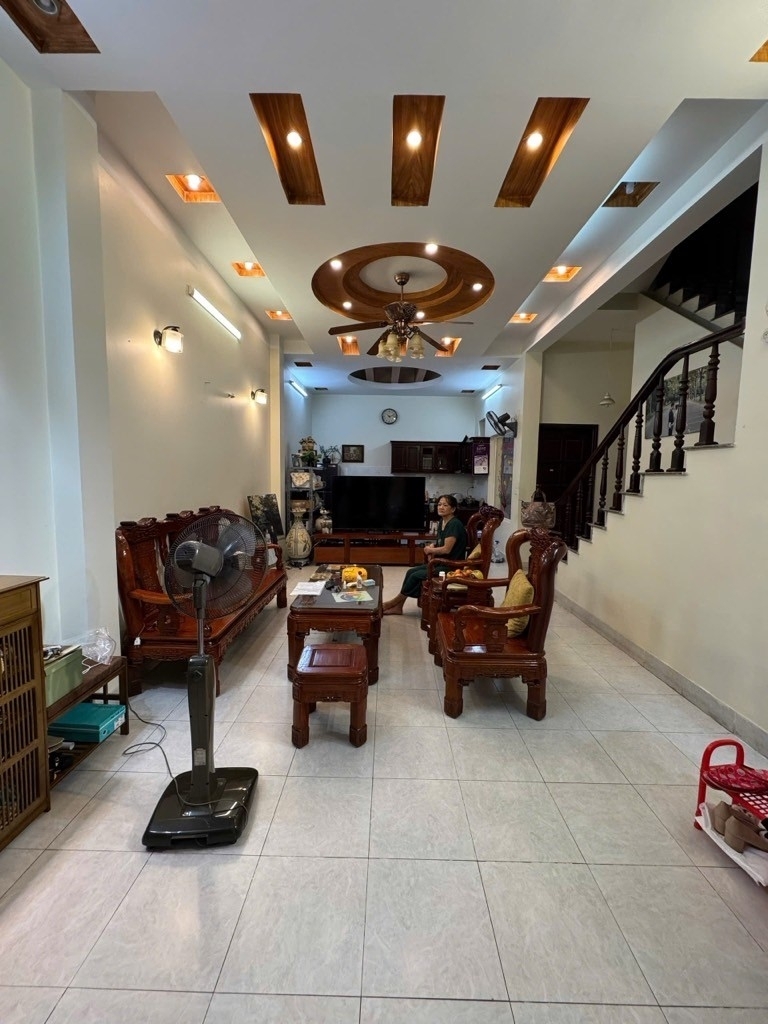 Bán nhà Lê Trọng Tấn Thanh Xuân ô tô tránh Phân lô 70m2 16 tỷ(MTG)