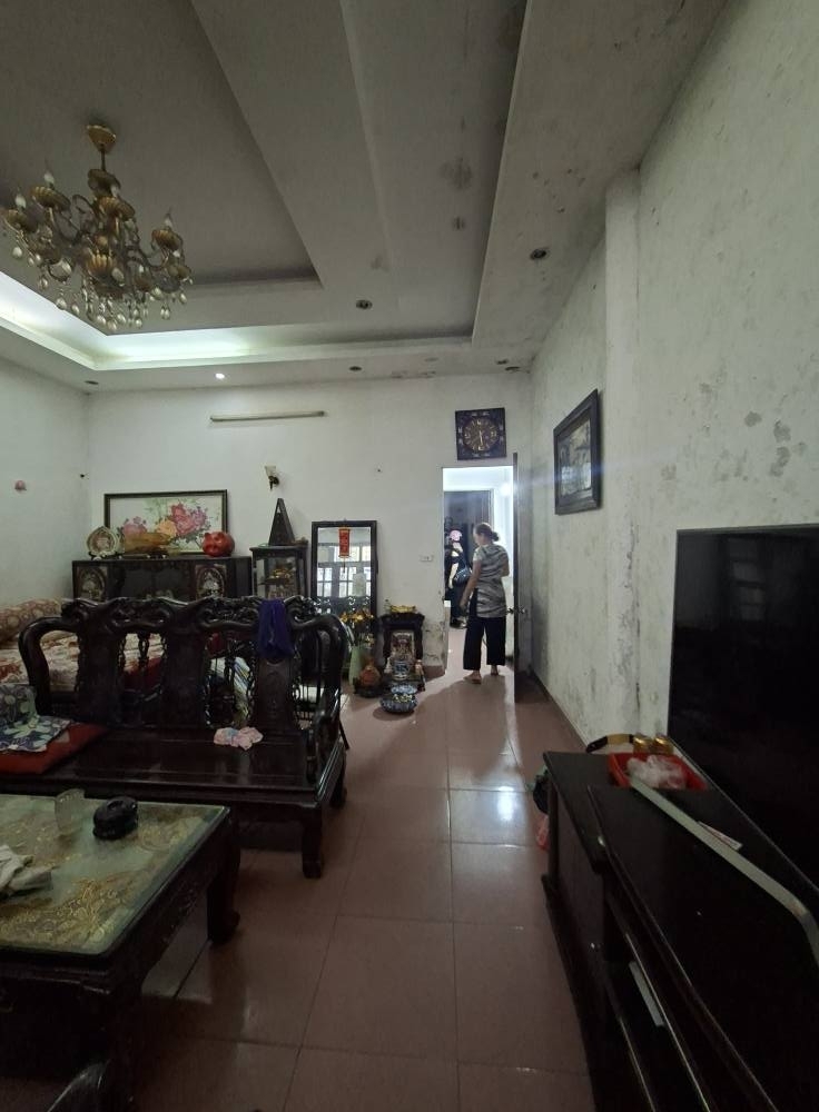 Bán nhà mặt phố Hàng Bè 80m2 4 tầng mặt tiền 4m 70.5 tỷ kinh doanh siêu đỉnh phù hợp xây khách sạn