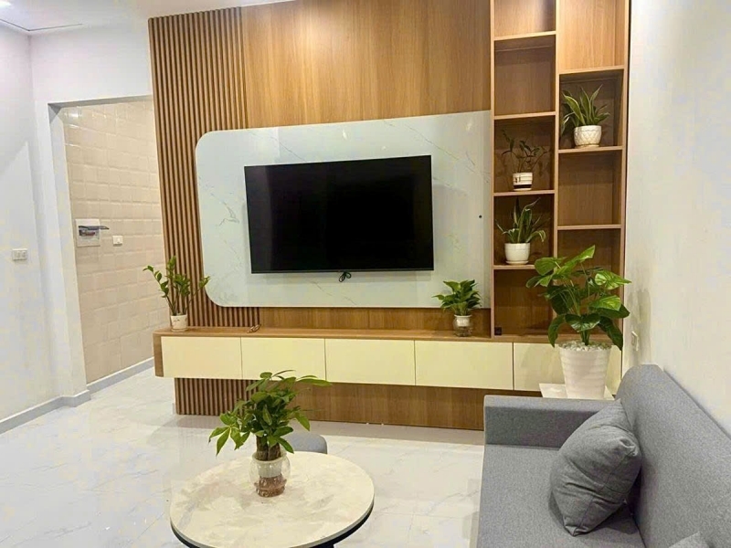 Bán nhà SĐCC ngõ Trương Định 42m² xây 3 tầng gồm 3 phòng ngủ.