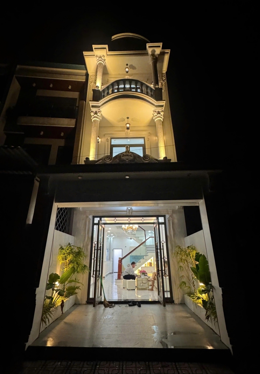 Bán nhà Tân Cổ Điển gần UBND xã Phước Lý – Cần Giuộc Long An- nay là Tây Ninh