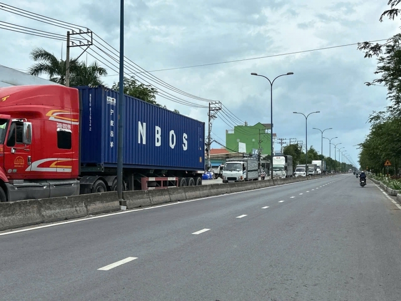 Bán nhà xưởng MTKD Võ Thị Thừa An Phú Đông Q12 1309m2 (17 x 77) 4 tầng chỉ 46.5 tỷ.
