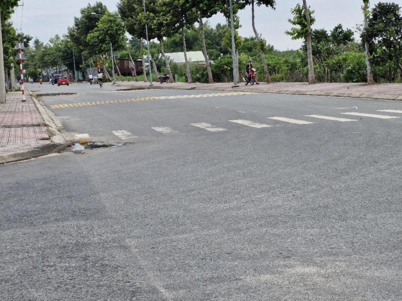 Bán Nhanh Đất Mặt Tiền Đường Bình Nhâm 83 Thuận An 5840m2 Giá 93 Tỷ