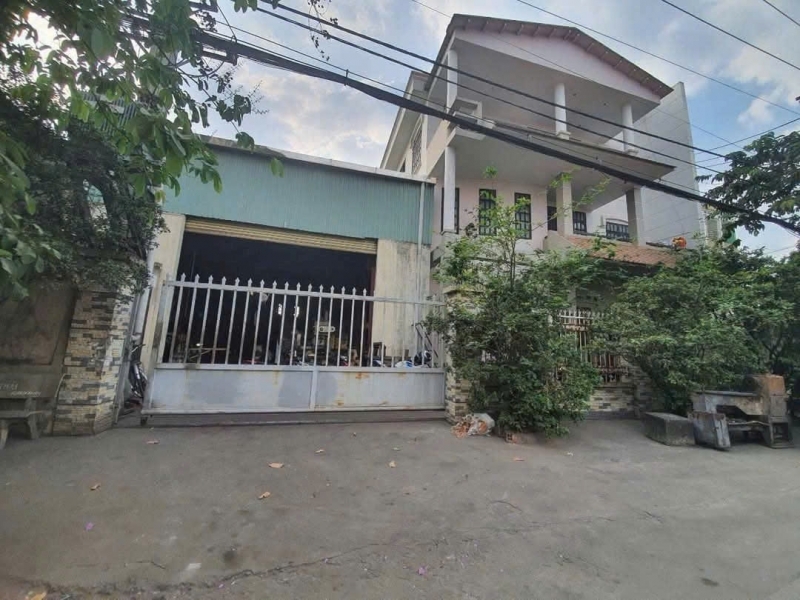 BÁN XƯỞNG 2 MẶT TIỀN ĐƯỜNG CONTER XUÂN THỚI THƯỢNG HÓC MÔN HÀNG NGỘP