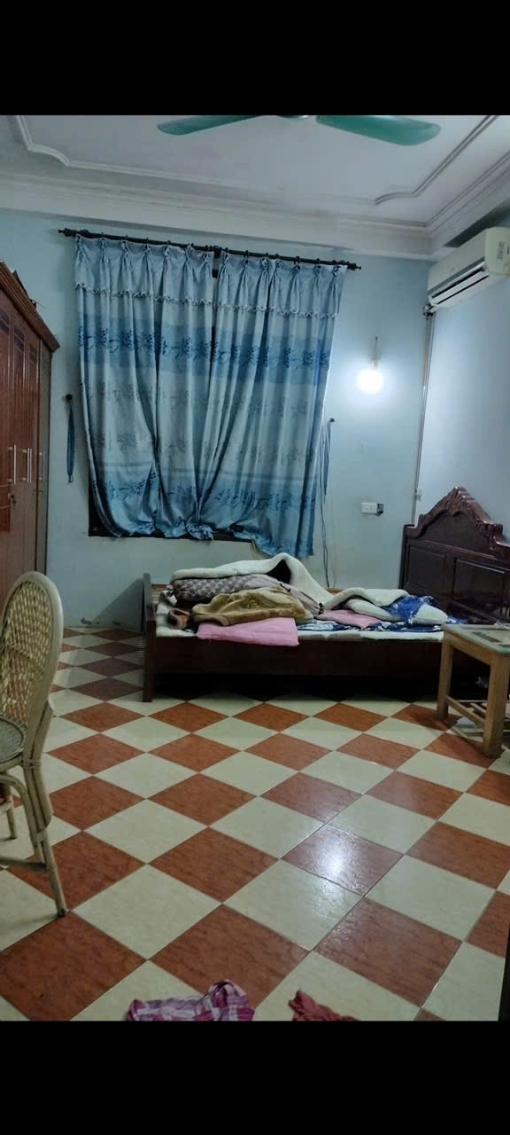 Cần cho thuê nhà ngõ Đền Lừ 30m² × 4 tầng 2PN 3 vệ sinh 8 triệu/tháng.