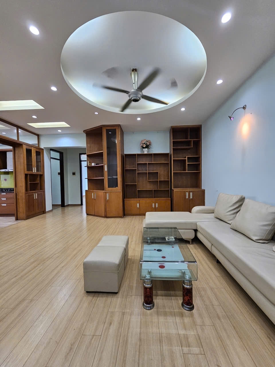 Căn hộ cao cấp KĐT Trung Hoà Nhân Chính 3PN giá nhỉnh 9 tỷ