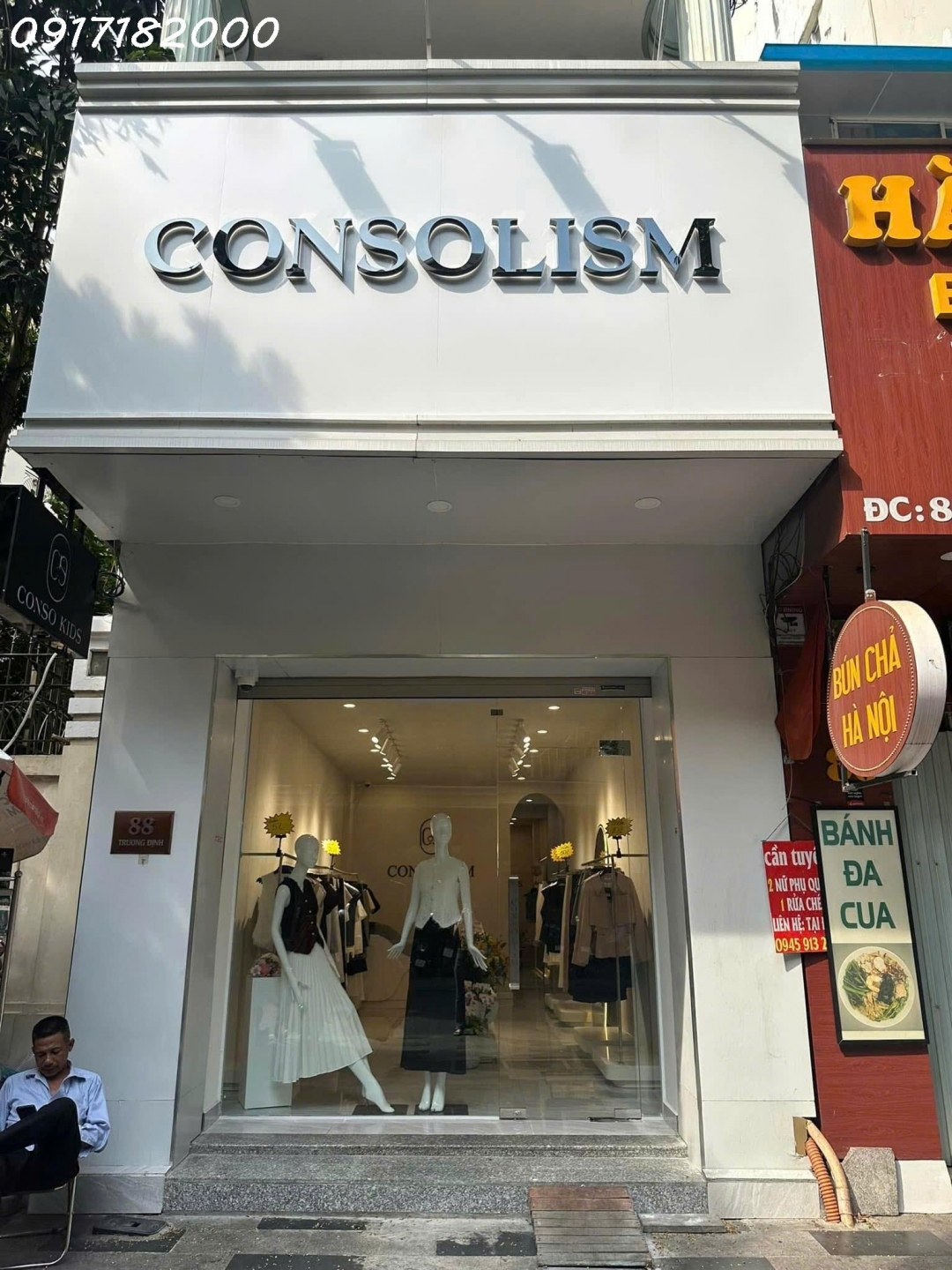 CẦN SANG NHƯỢNG CỬA HÀNG QUẦN ÁO TẠI QUẬN 1 TP.HỒ CHÍ MINH - KHU VỰC XỊN XÒ TRUNG TÂM QUẬN 1