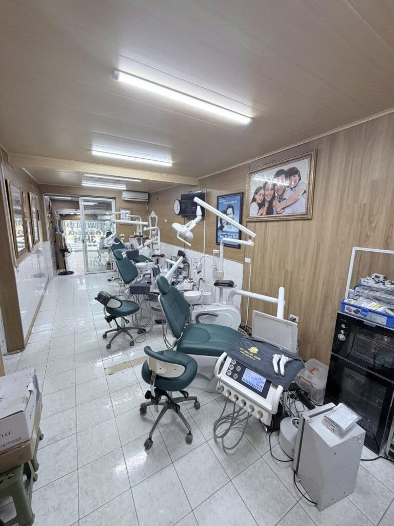 CẦN SANG NHƯỢNG PHÒNG KHÁM HOẶC SANG 60% CỔ PHẦN