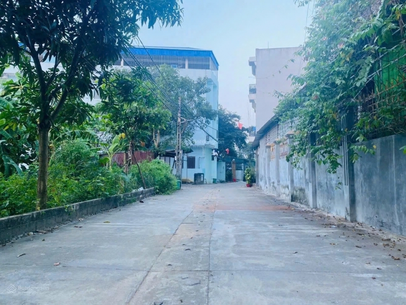 Cần tiền mình muốn bán Lô đất Hoa Hậu - Vị trí siêu hiếm còn sót lại tại thôn Bình Yên Thạch Thất