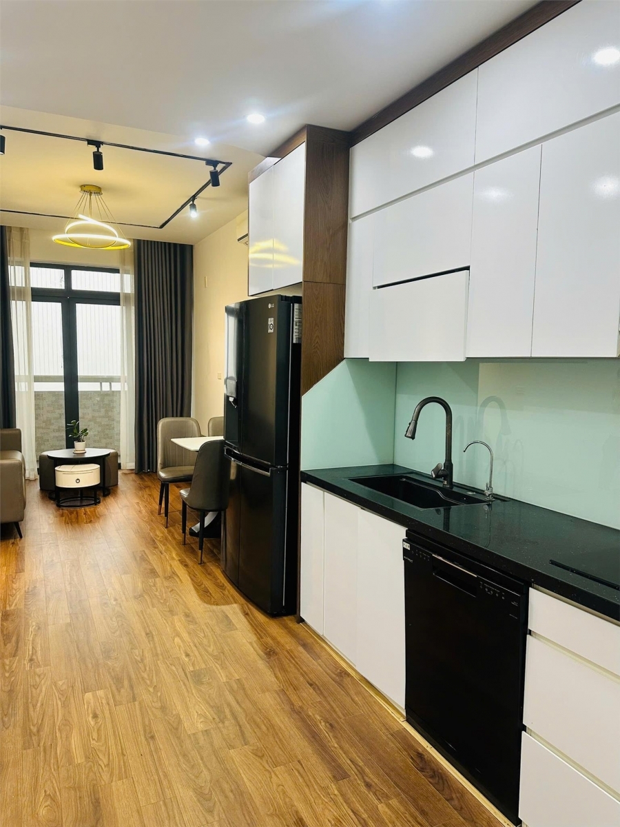 Chính chủ bán căn hộ cc An Lạc Phùng Khoang 3n2vs lô góc nội thất đep 62 tỷ ở ngay