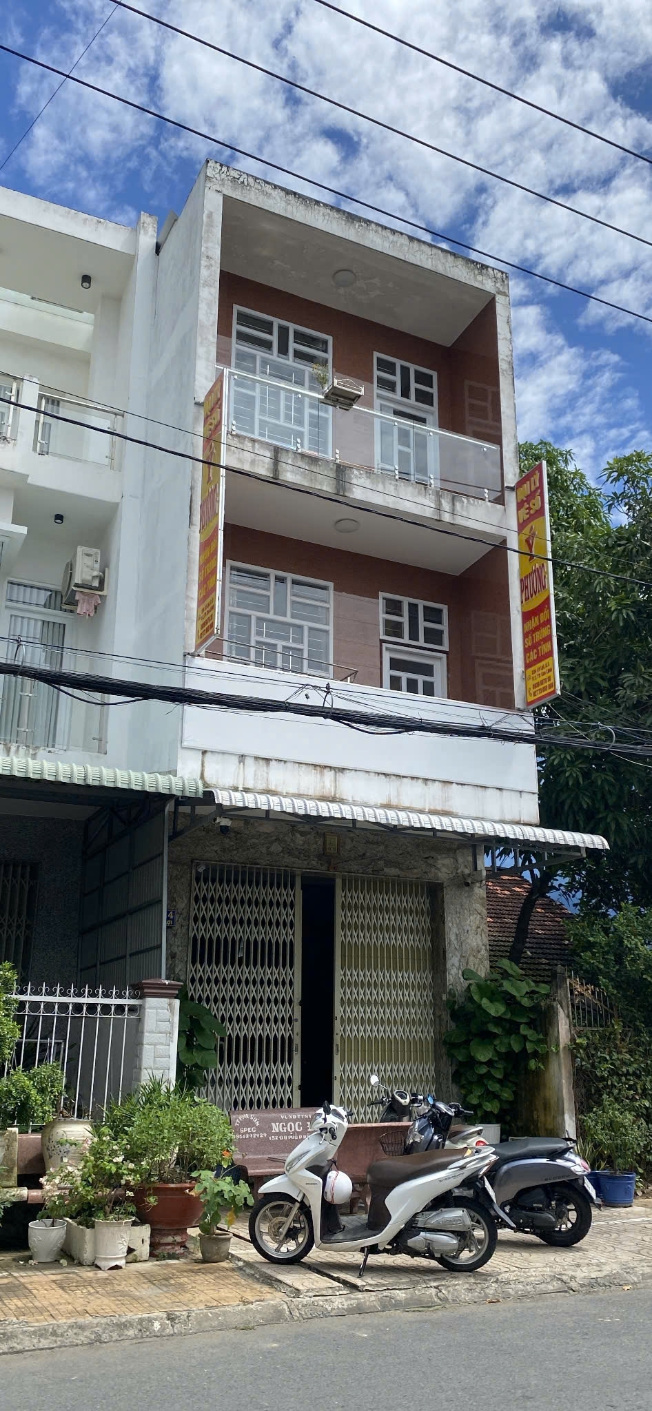 CHÍNH CHỦ CẦN BÁN NHÀ CÓ VỊ TRÍ ĐẸP TẠI PHƯỜNG 1 - TP. CAO LÃNH - ĐỒNG THÁP