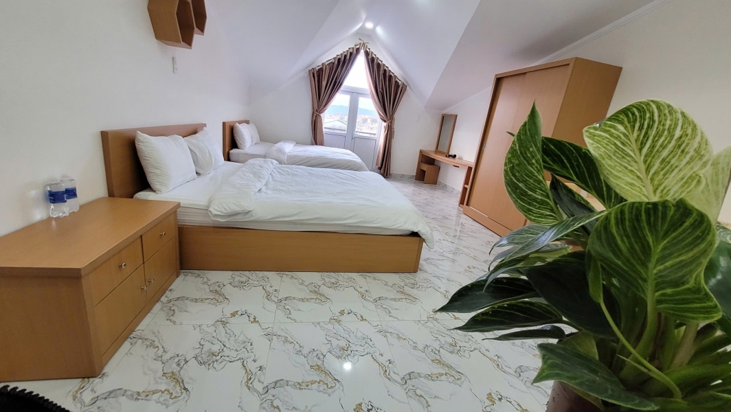 CHO THUÊ 3 KHÁCH SẠN MẶT TIỀN NGUYỄN CÔNG TRỨ – PHƯỜNG LÂM VIÊN (P8 CŨ) ĐÀ LẠT