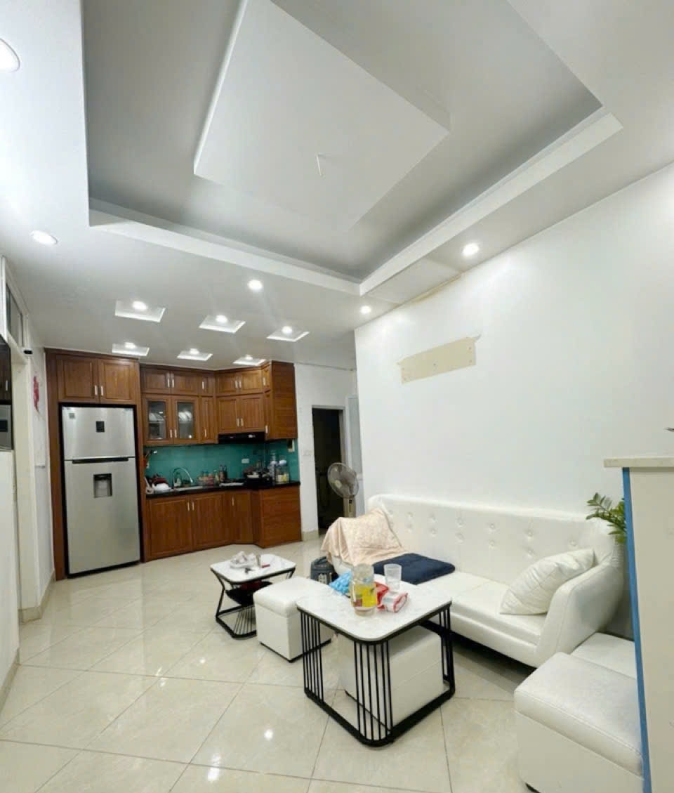 Cho Thuê Căn 2pn Full đồ đẹp thoáng sáng ban công 29 Khương Hạ Thanh Xuân