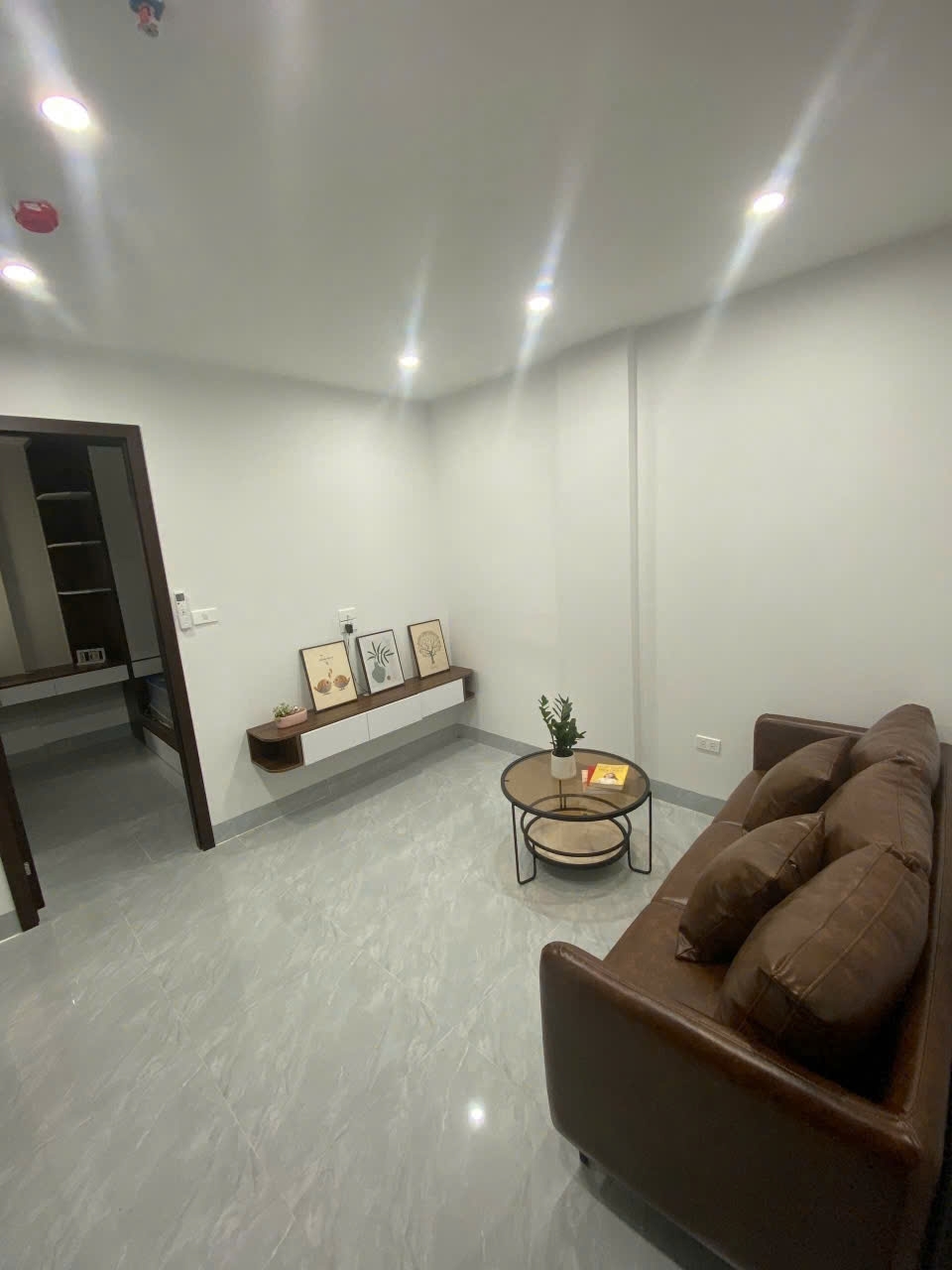 CHO THUÊ CĂN HỘ 45m2 ĐẦY ĐỦ ĐỒ TẠI NGÕ 89 PHAN KẾ BÍNH BA ĐÌNH HÀ NỘI