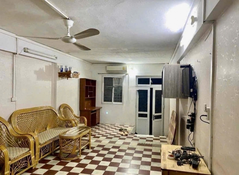 Cho thuê căn hộ tập thể tầng 1 Cát Linh 50m² 65 triệu