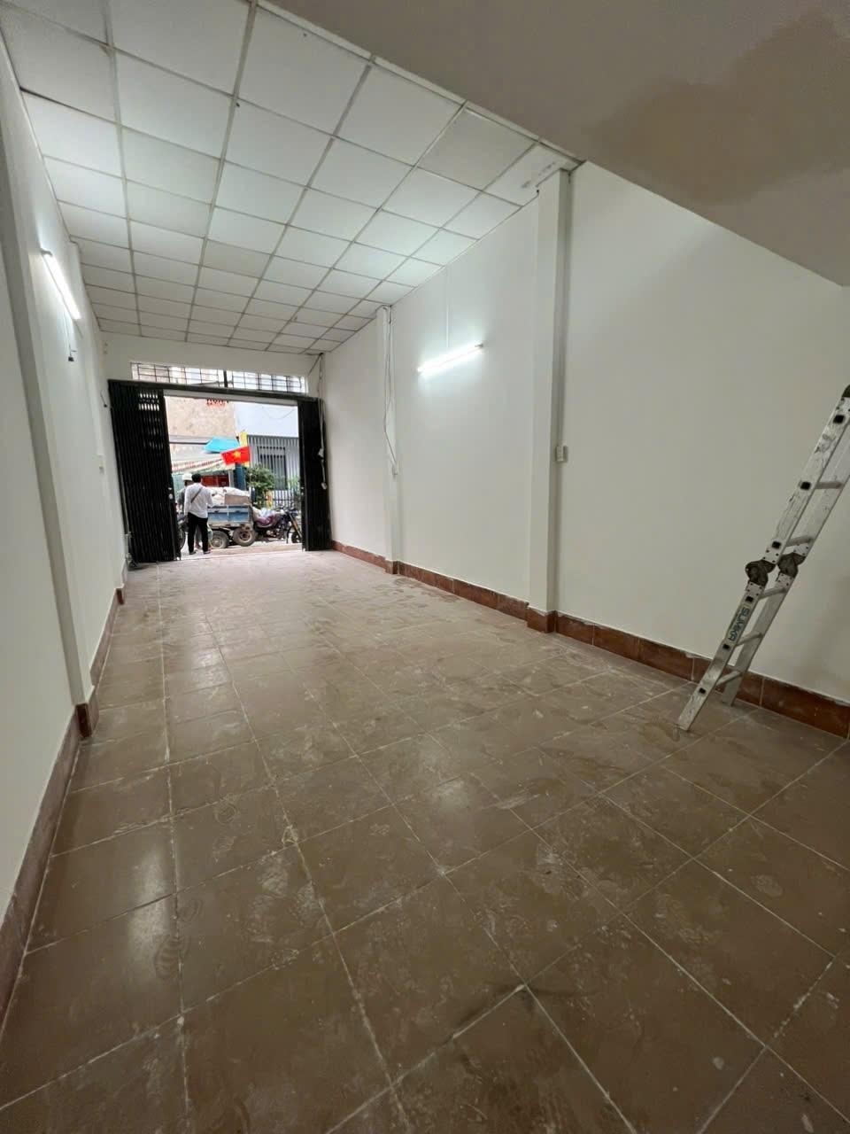 Cho thuê nhà mặt tiền Cư Xá Chu Văn An 4x16m 1 trệt 1 gác 16tr TL