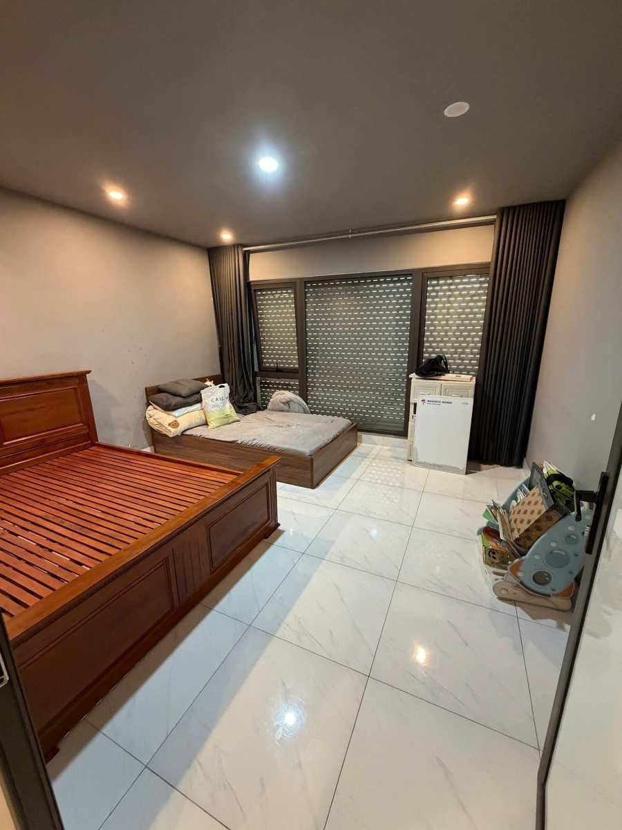 CHO THUÊ NHÀ – NGÁCH 61/189 HOÀNG HOA THÁM HÀ NỘI