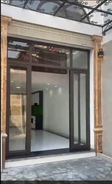 Cho thuê nhà ngõ ô tô tránh Vĩnh Hưng 5 tầng x 45m2 thang máy 15 Triệu VP kết hợp ở