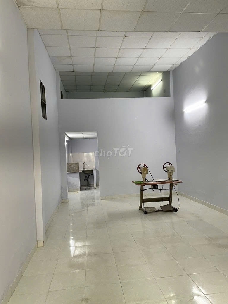 Cho thuê nhà nguyên căn gần Aeon Tân Phú Địa chỉ: 403/30/3 Hương Lộ 3 Bình Hưng Hòa Bình Tân TP. HCM