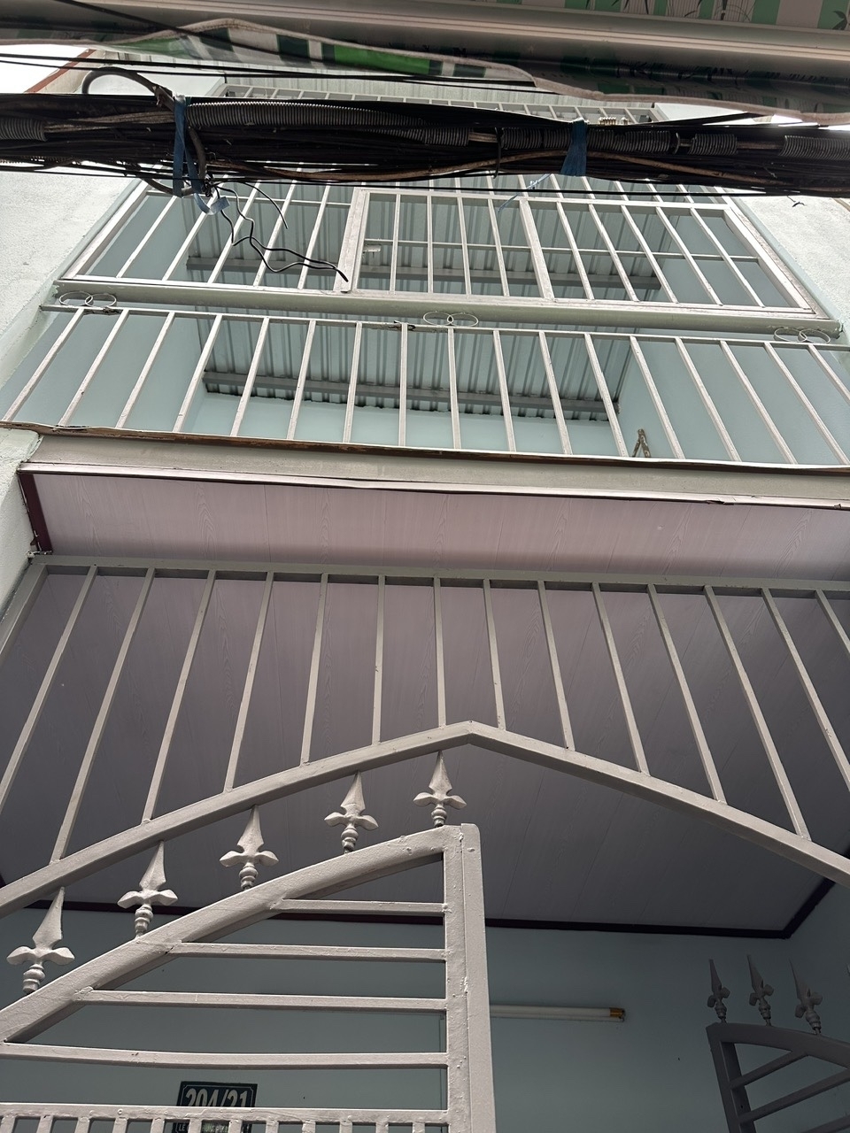 CHO THUÊ NHÀ NGUYÊN CĂN – QUẬN 4  XÓM CHIẾU MỚI