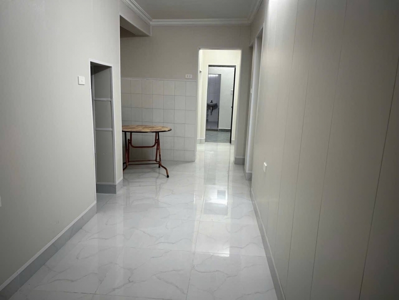 Cho thuê nhà Tập thể tầng 1 Lương Đình Của 90m2 3 ngủ 2 WC 11 Triệu