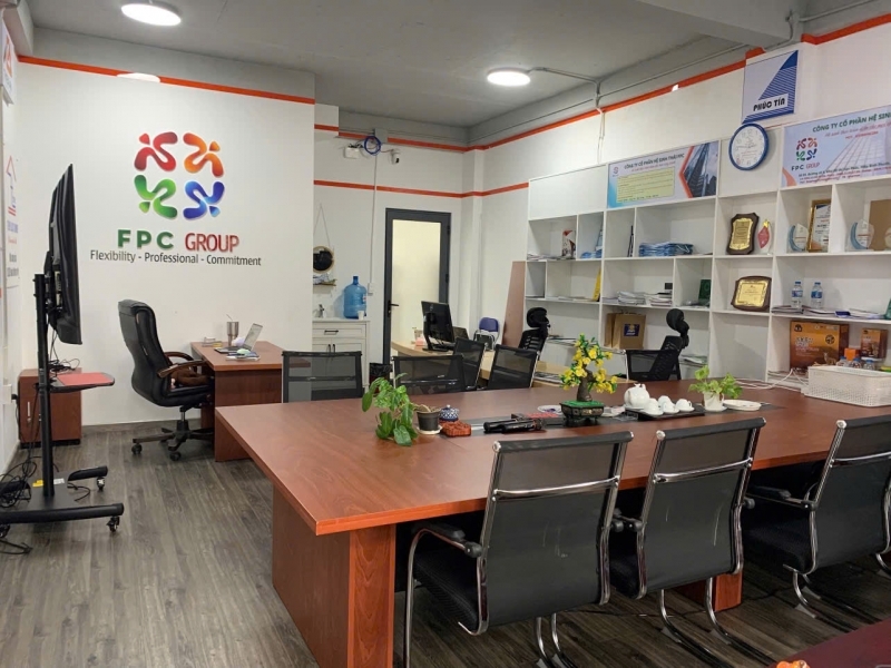 Cho thuê văn phòng 50m2 tầng 2 3 ngay VẠN PHÚC CITY - HIỆP BÌNH PHƯỚC