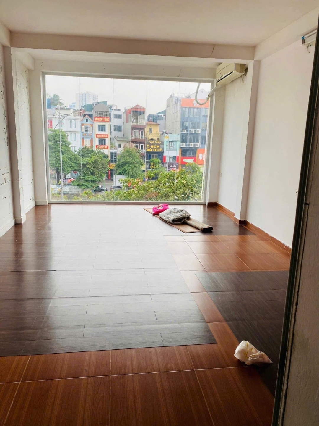 Độc quyền cho thuê nhà mặt phố Vũ Tông Phan 4 tầng × 40m² × mặt tiền 5m kinh doanh mọi mặt hàng vỉa