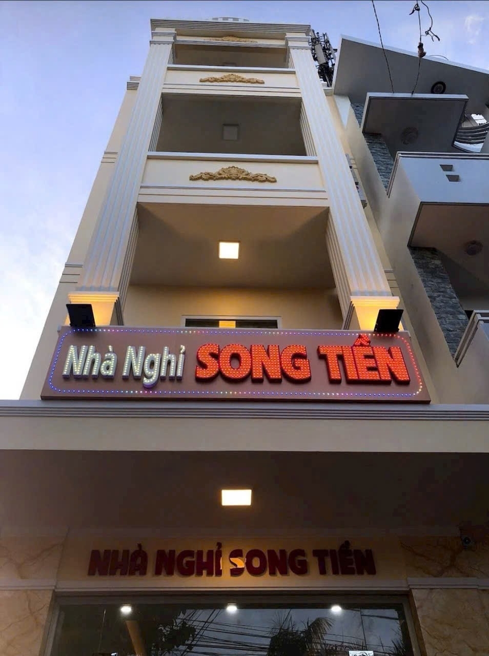 GIÁ TỐT - CHÍNH CHỦ Cần Bán Nhanh Căn Nhà Nghỉ Mặt Tiền Đẹp Vị Trí Tại Quận Cái Răng TP Cần Thơ