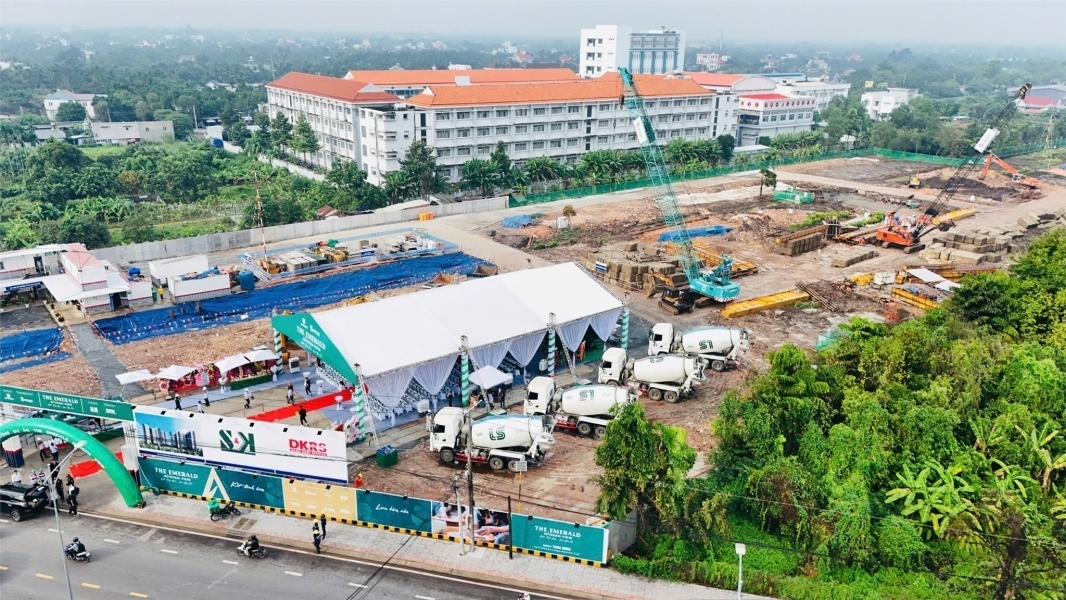 Không gian lý tưởng cho gia đình trẻ – The Emerald Garden View từ 35tr/m²