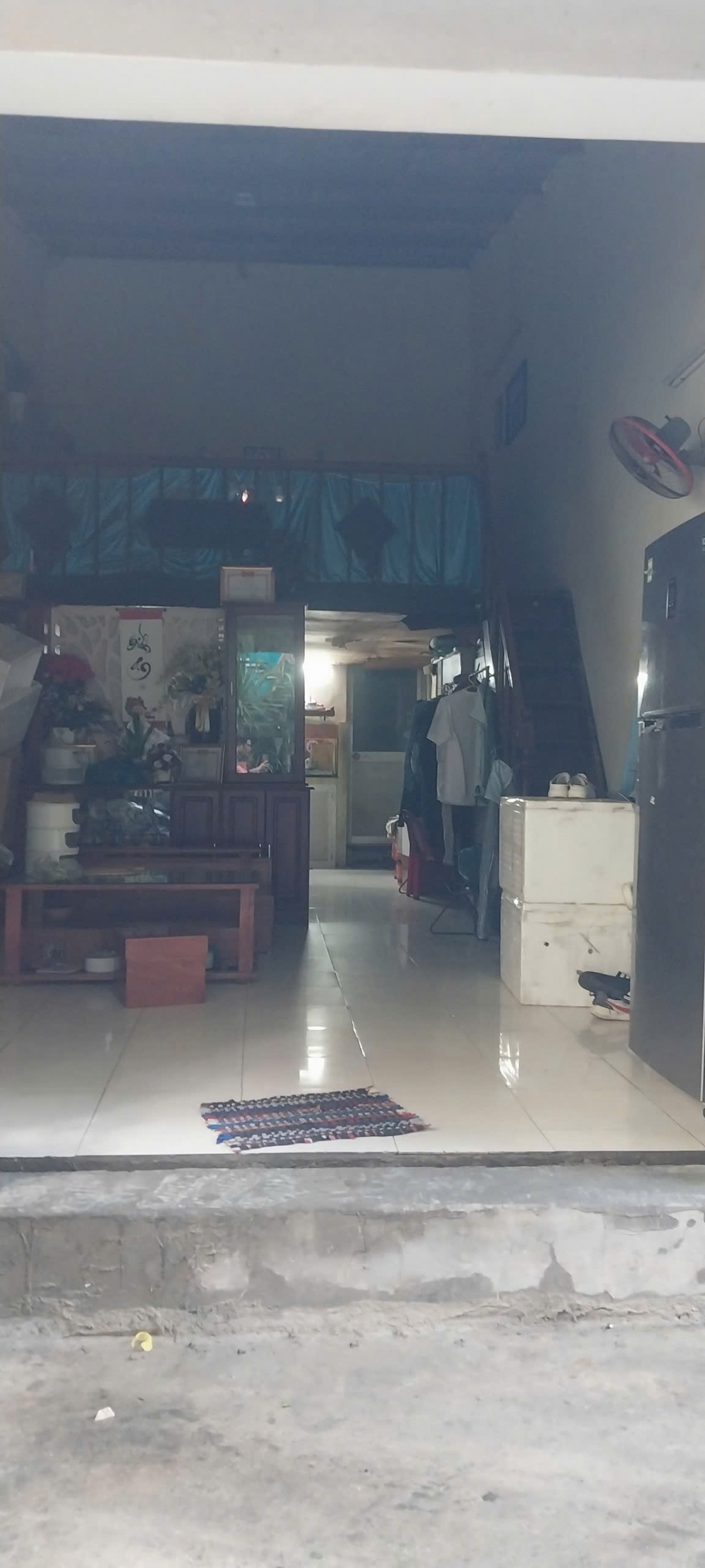 ♥ Nhà 3m thẳng thông gần MT Lê Đình Lý 40m2 ngang 4.4m gác lửng kinh doanh tốt 2.7 tỷ
