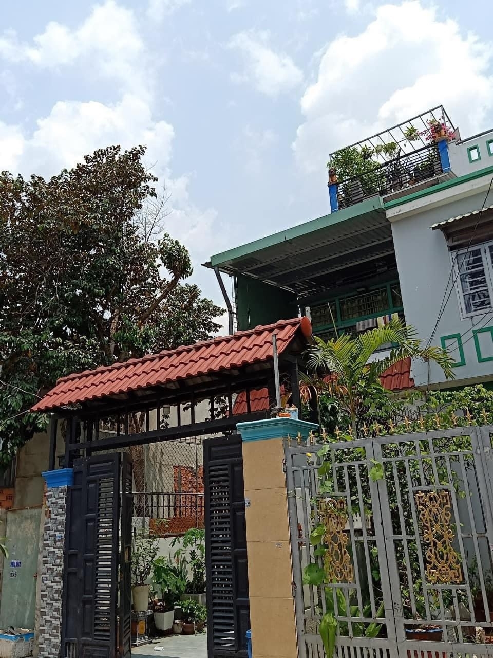 NHÀ 4 TẦNG (4x27) HẺM XE TẢI - NHỈNH 5 TỶ - GẦN TRƯỜNG ĐẠI HỌC GTVT Q12