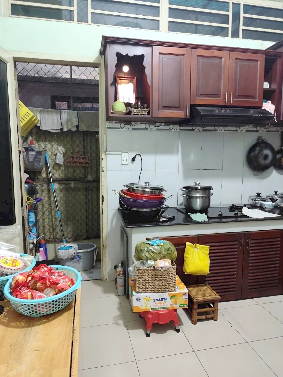 Nhà 4 tầng mặt tiền đường Tám Danh P.Chánh Hưng