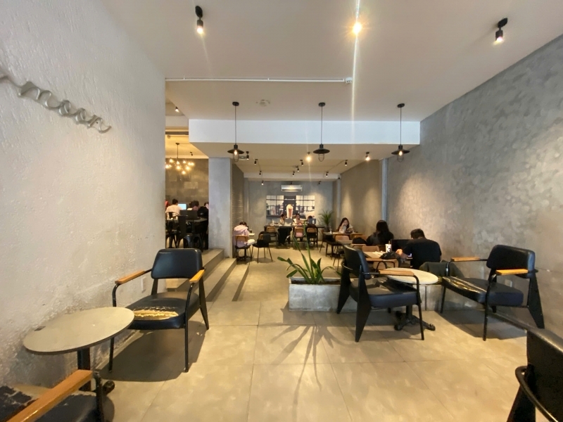 NHÀ MẶT TIỀN CÁCH MẠNG THÁNG 8 – QUẬN 10