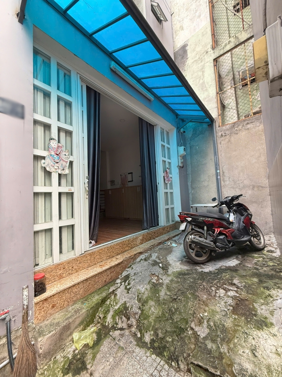 Nhà mới 5.5x8.1m NH6m hẻm 388 Hưng Phú P.Chánh Hưng P9Q8