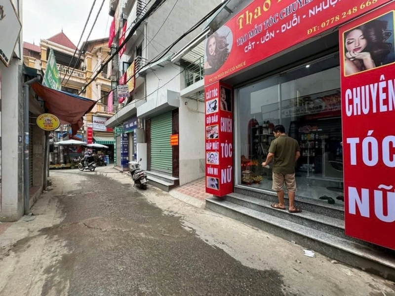 Nhà mới - Cho thuê tại số 36 ngõ 347 Cổ Nhuế Bắc Từ Liêm - Full nội thất như hình