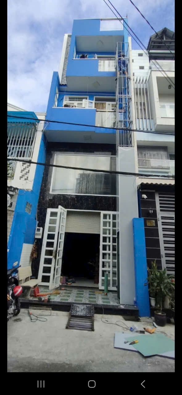 Phòng cho thuê đầy đủ tiện nghi- đường Thoại Ngọc Hầu quận Tân Phú