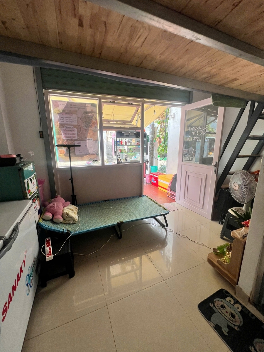 SANG MẶT BẰNG MẶT TIỀN HUỲNH VĂN GẤM – TÂY THẠNH TÂN PHÚ