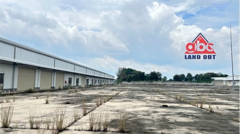 X108 bán gấp nhà xưởng với diện tích đất lớn pháp lý đầy đủ sẵn sàng chuyển nhượng liền