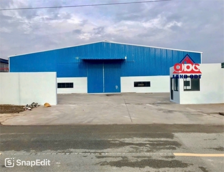 XT734 nhà xưởng kiên cố thích hợp đầu linh hoạt nhiều ngành nghề  trống xưởng bàn giao liền