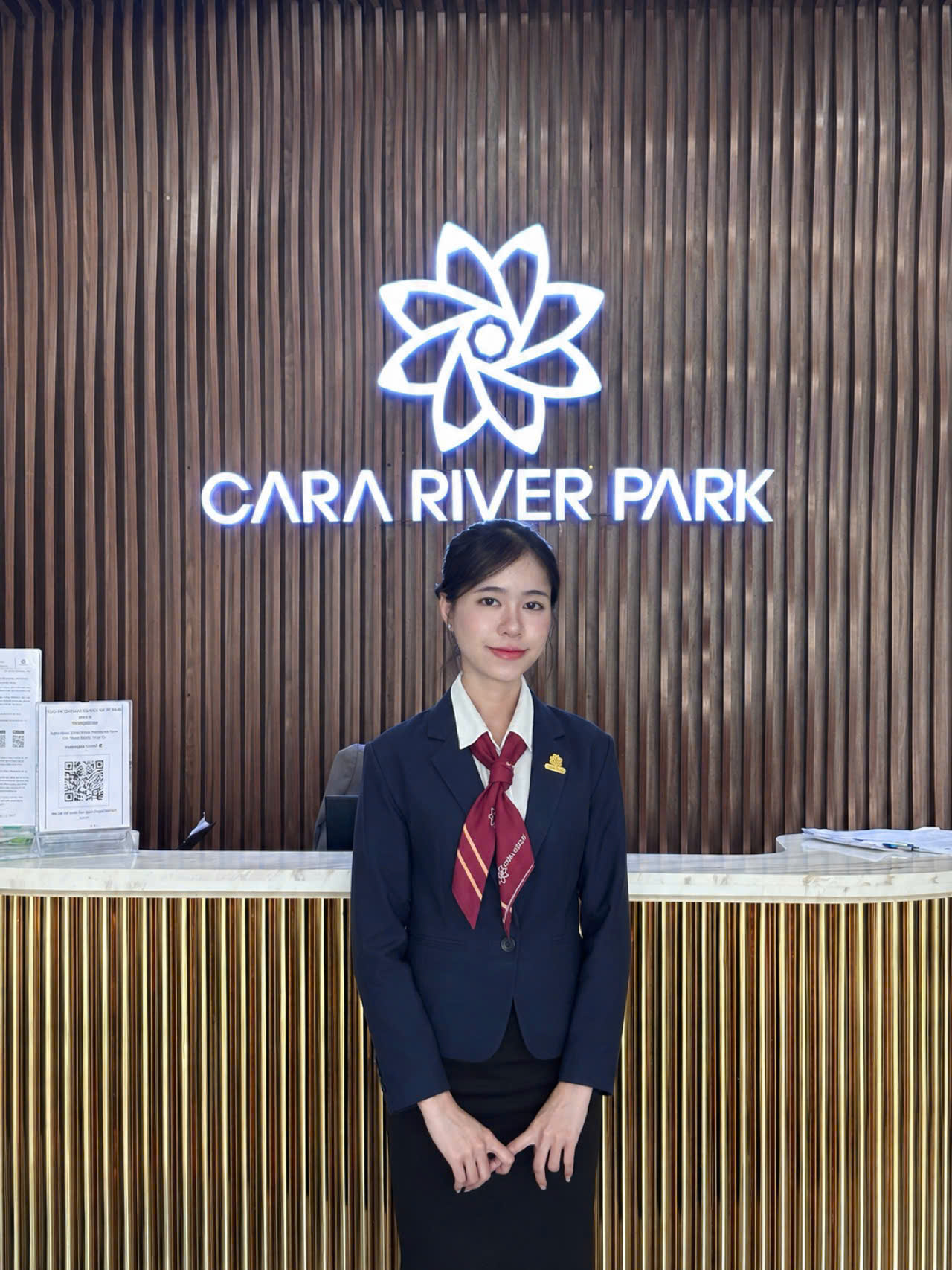 Ánh Tuyết Cara Stay